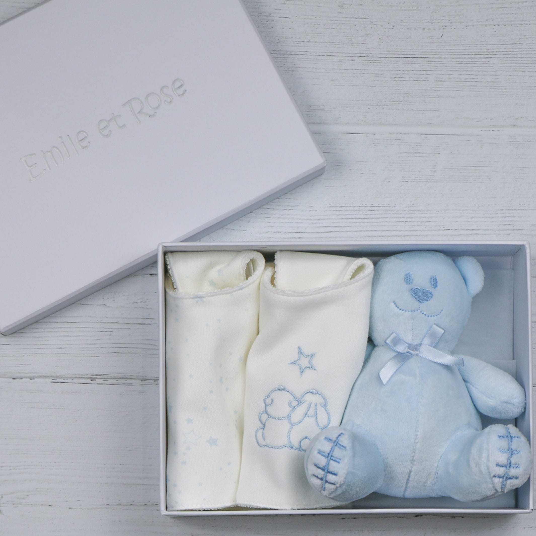 Emile et Rose Gifts Emile et Rose 'Trenton' Blue Bib Gift Set