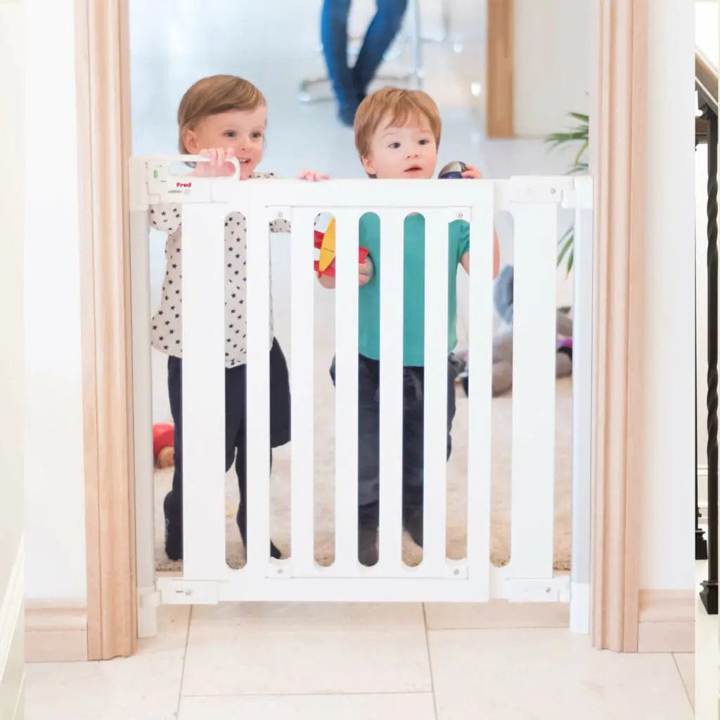 Cheeky Rascals Stair Gate Fred Screw-Fit Wooden Stair Gate