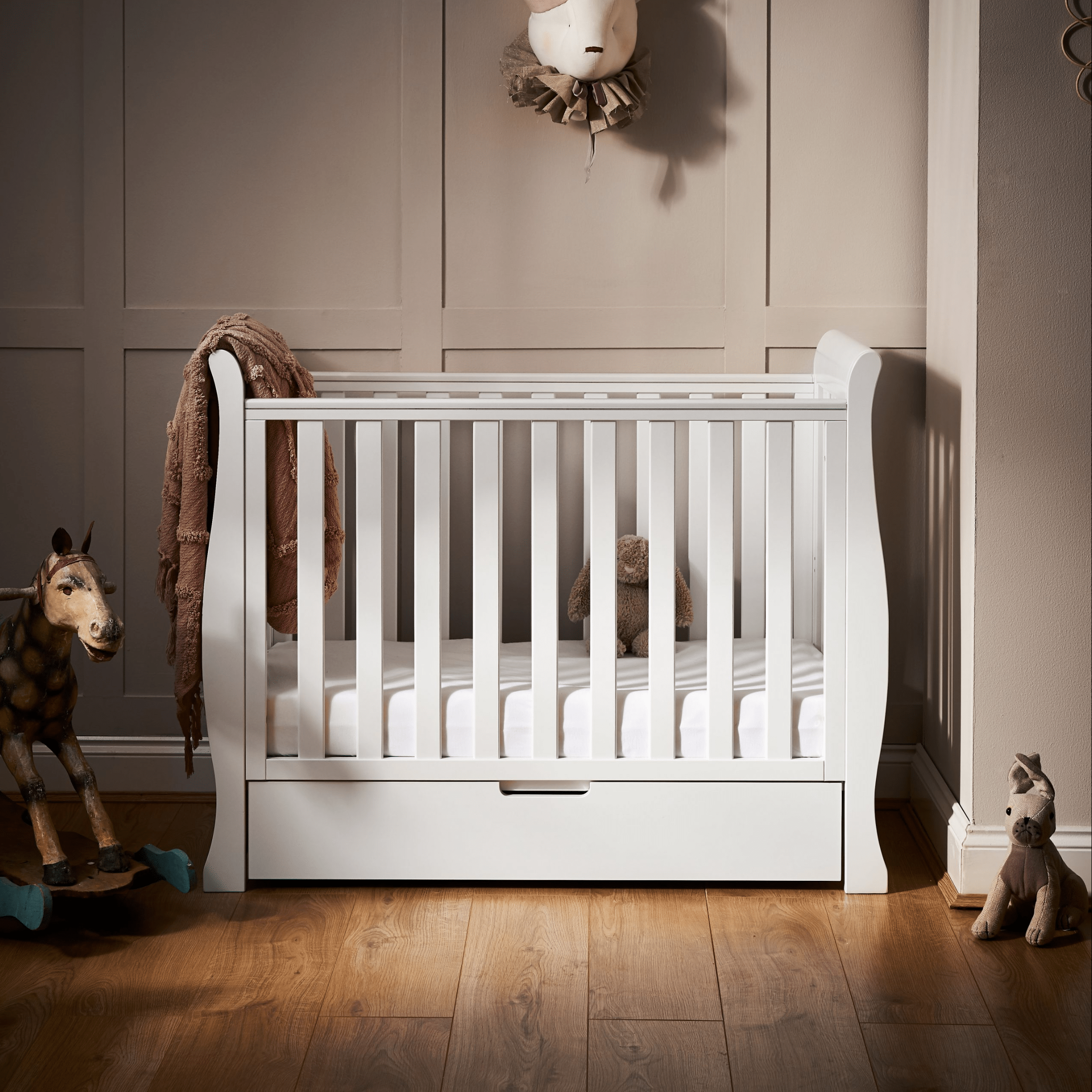 Obaby Nursery Furniture Obaby Stamford Stamford Space Saver Sleigh & Sprung Mattress - Direct Delivery